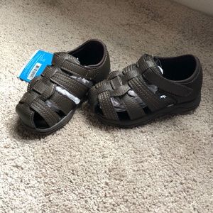 LAST CHANCE! BNWT fisherman style sandals